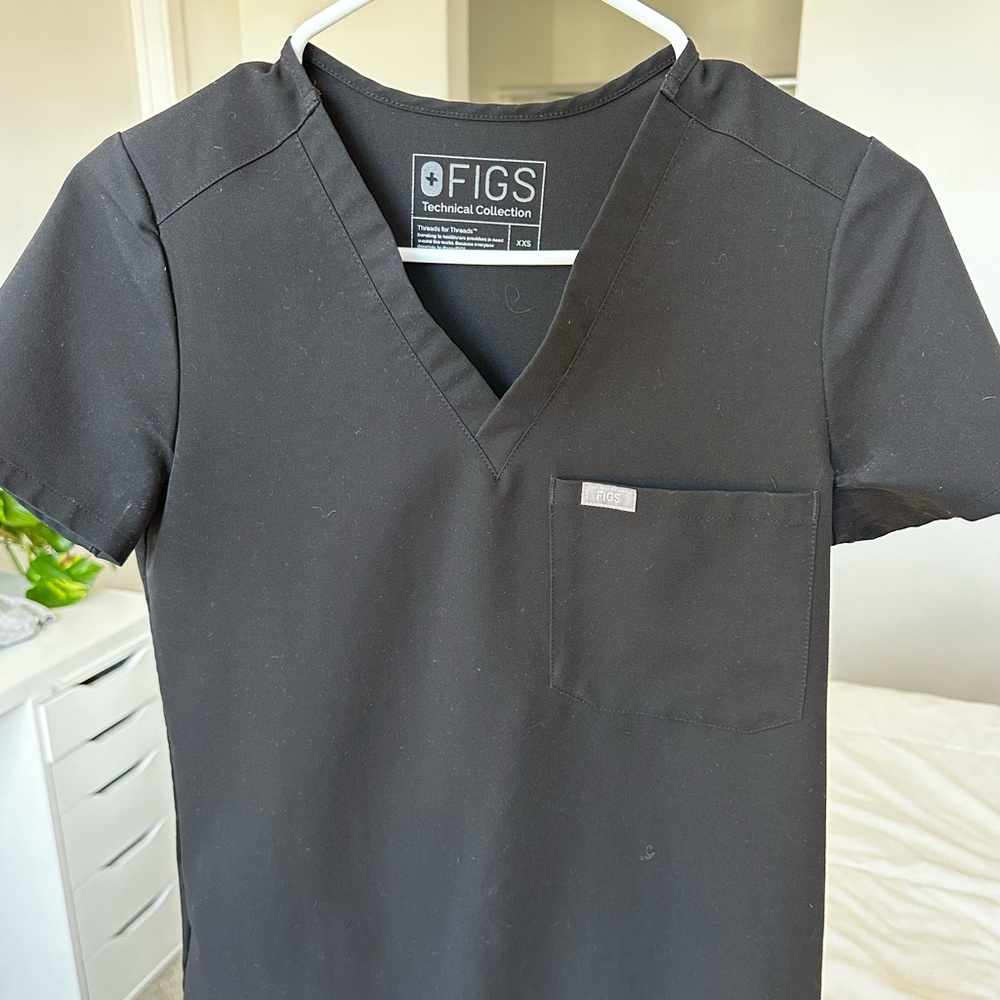 FIGS SCRUBS